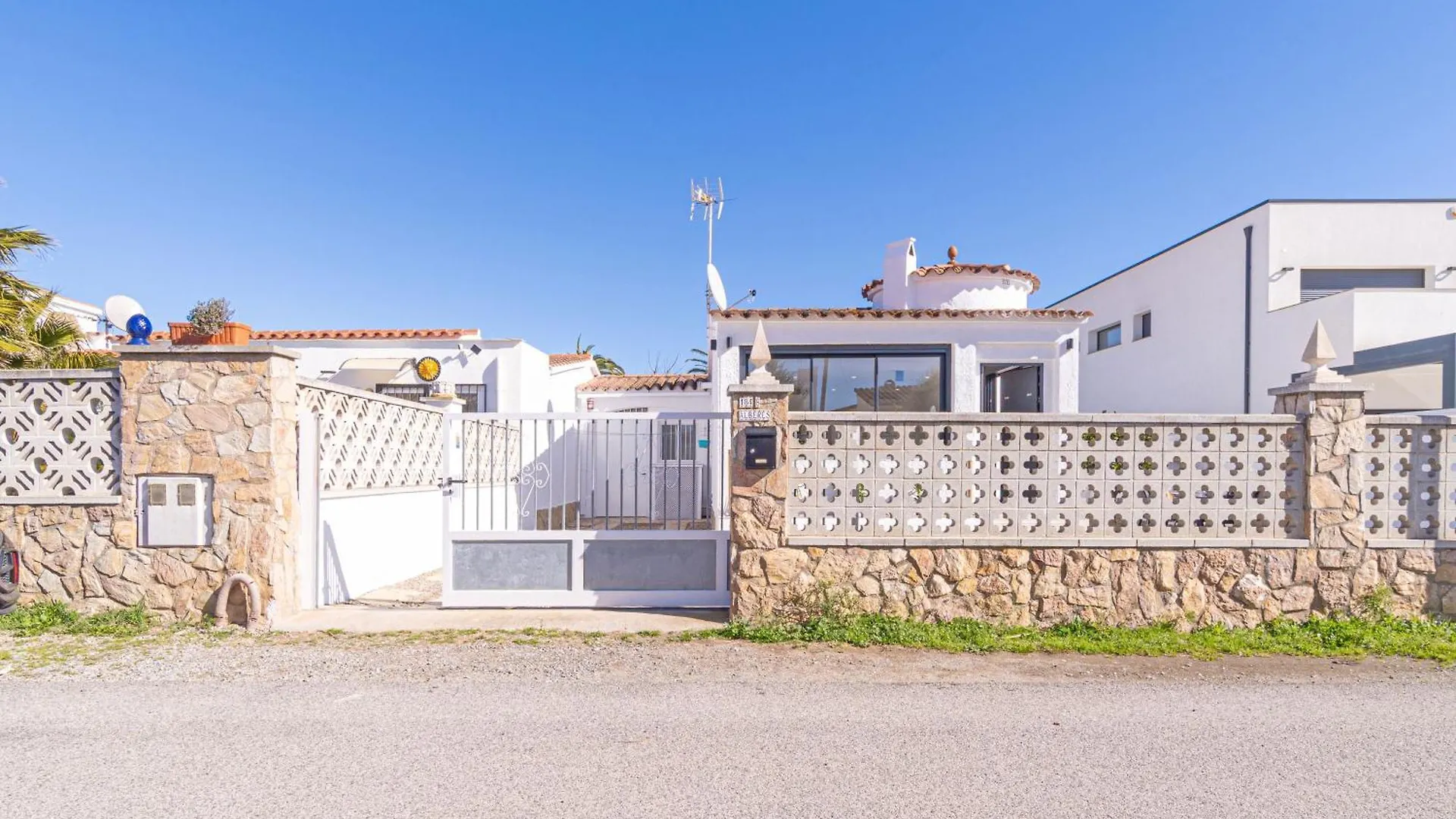 Apart-Rent Casa Alberes 0009 Empuriabrava