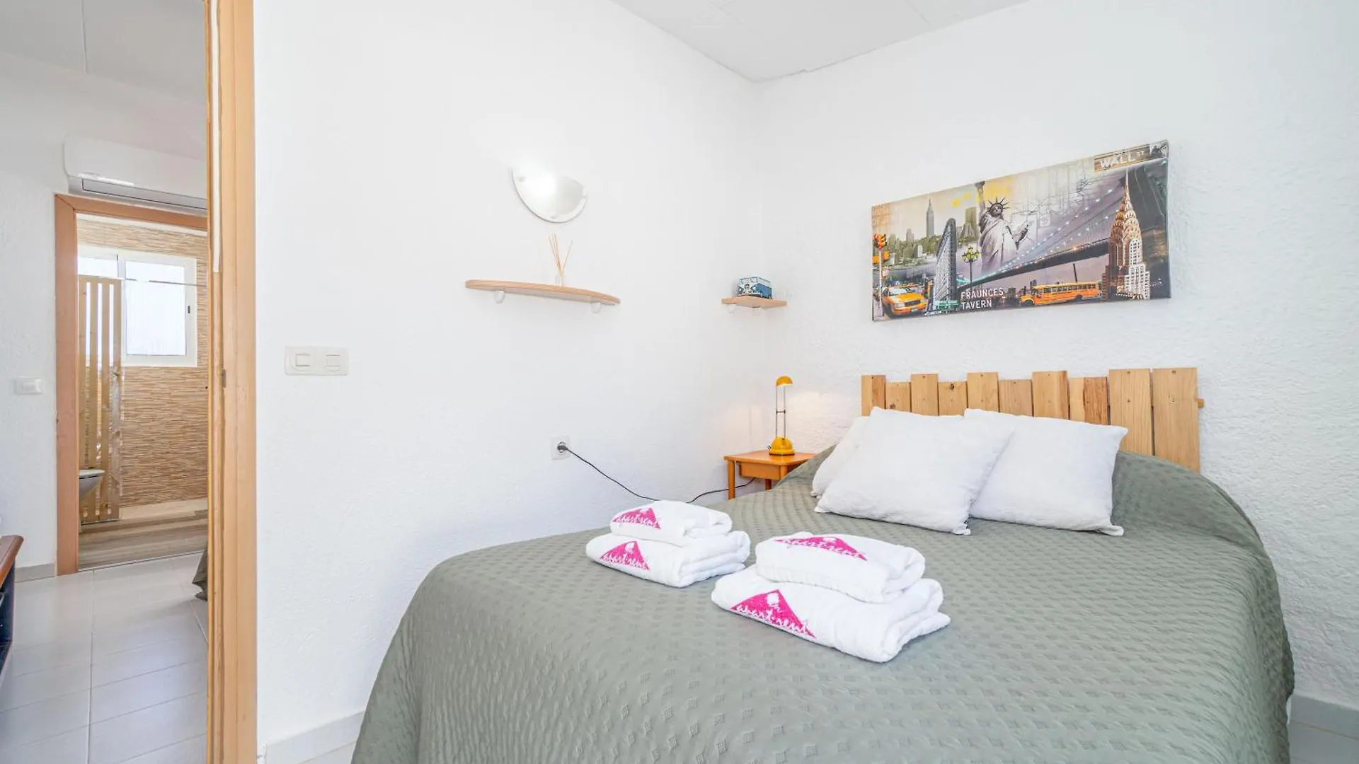 Villa Apart-Rent Casa Alberes 0009 Empuriabrava Spain